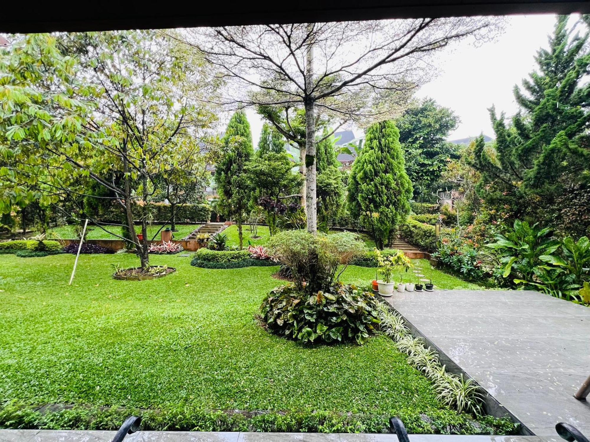 Villa Vimala Hills 3-br Bromo Bogor
